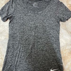 Nike Tee Size Small Workout Gear